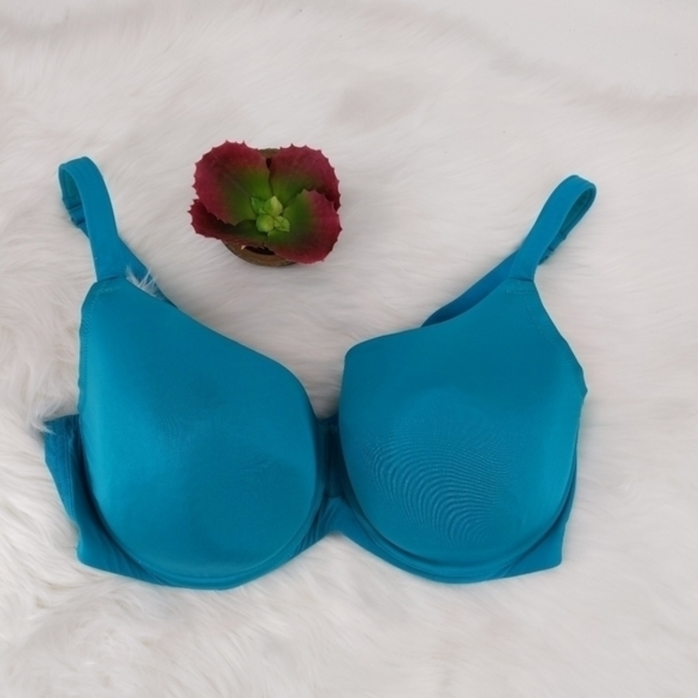 Cacique‎ padding bra